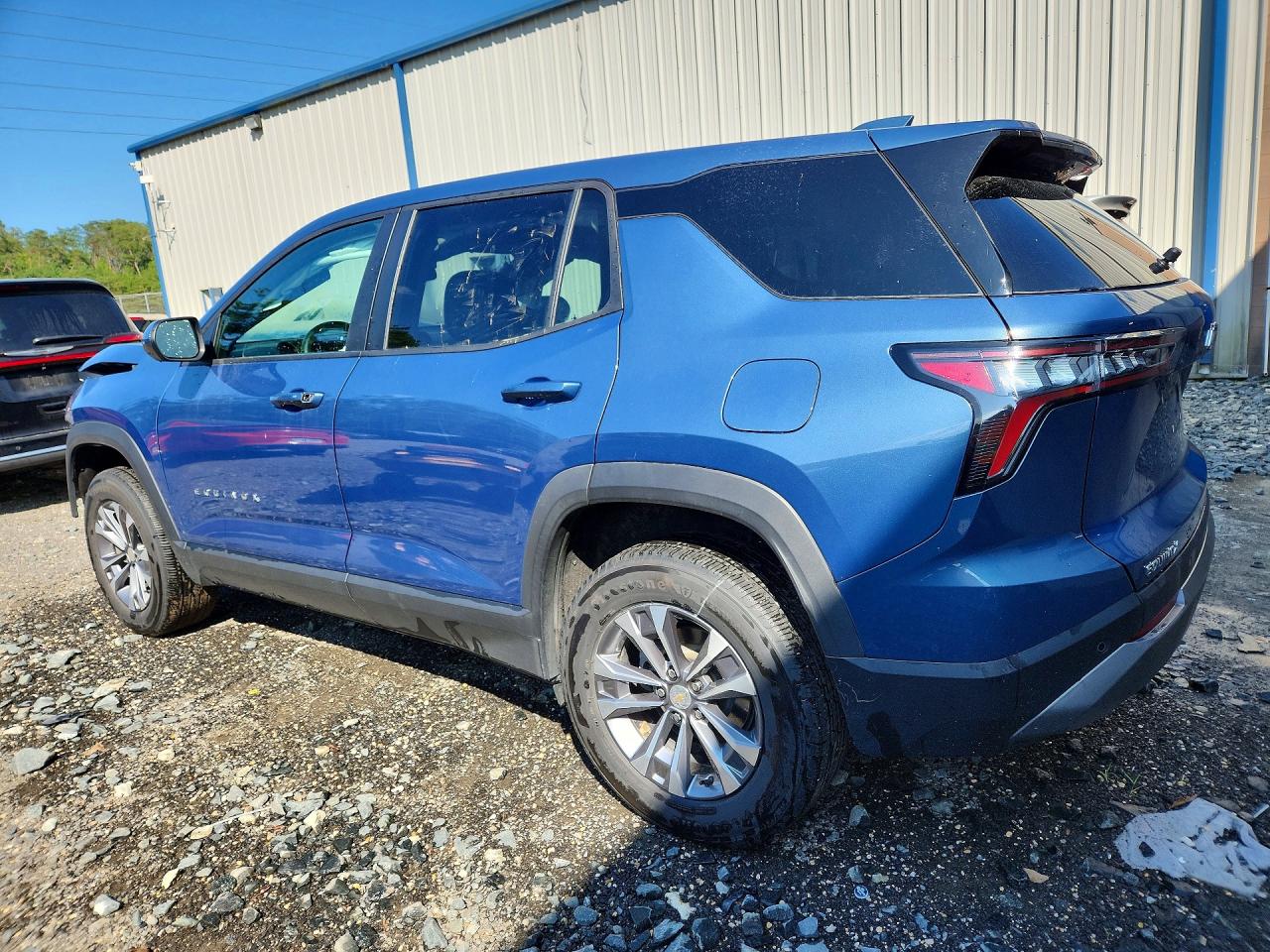 2025 CHEVROLET EQUINOX LT — снимка 2