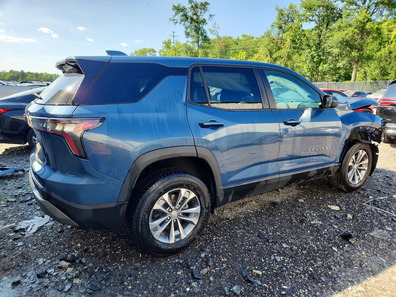 2025 CHEVROLET EQUINOX LT — снимка 3
