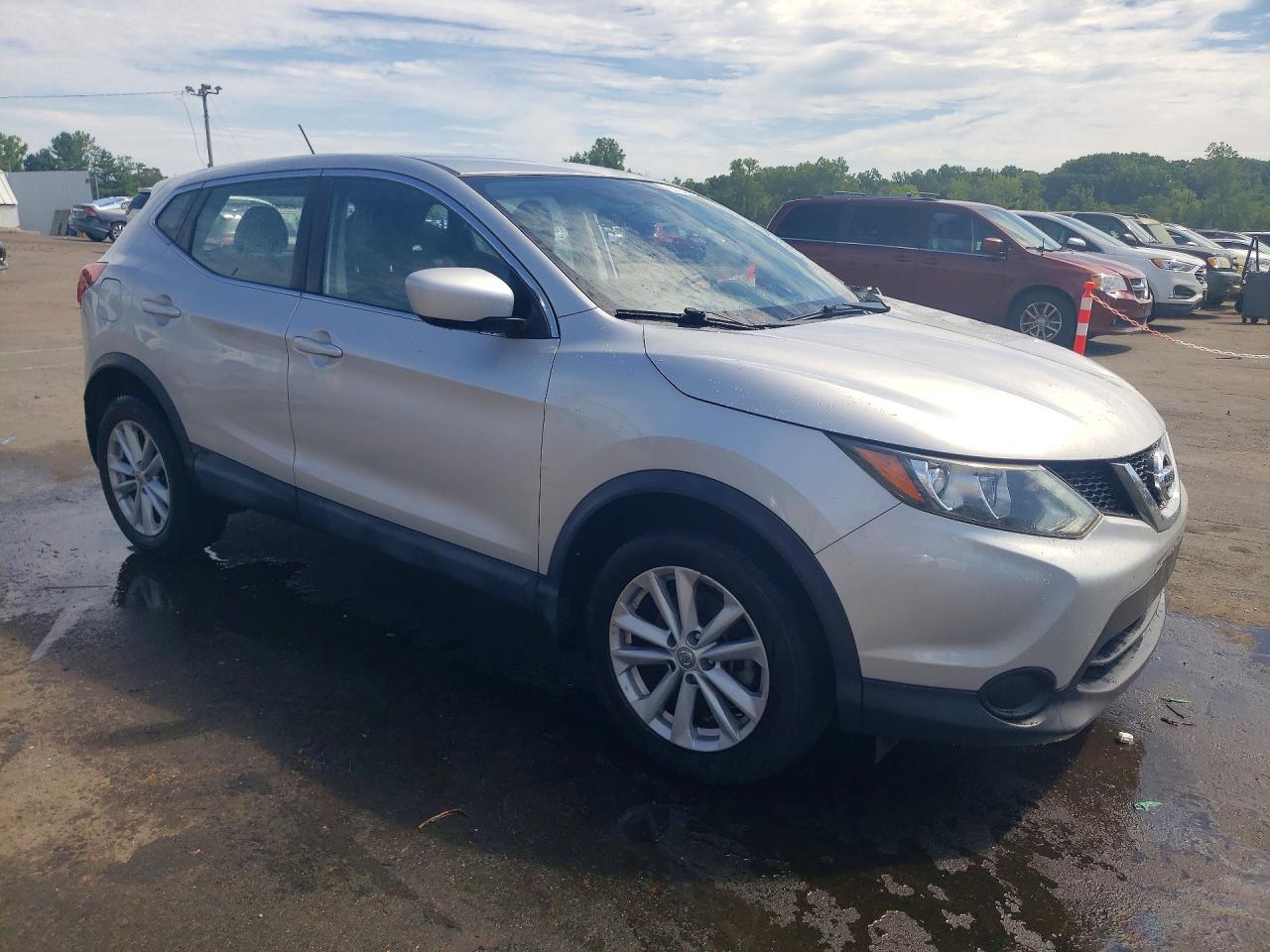 2017 NISSAN ROGUE SPORT S — снимка 4