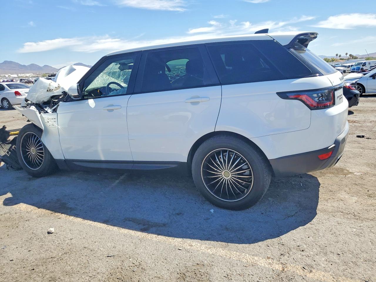 2019 LAND ROVER RANGE ROVER SPORT SE — снимка 2