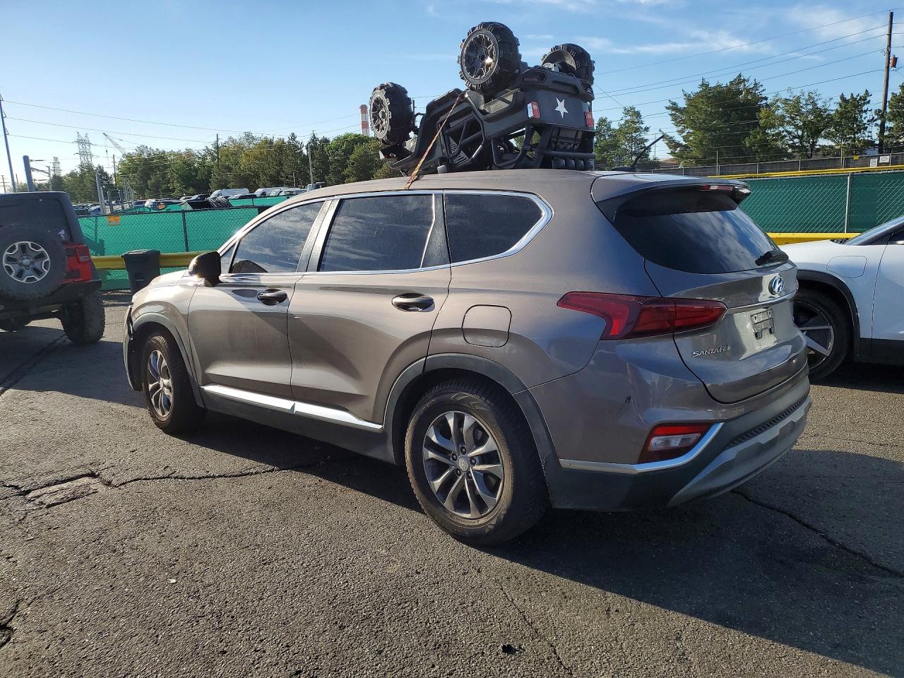2019 HYUNDAI SANTA FE SE — снимка 2