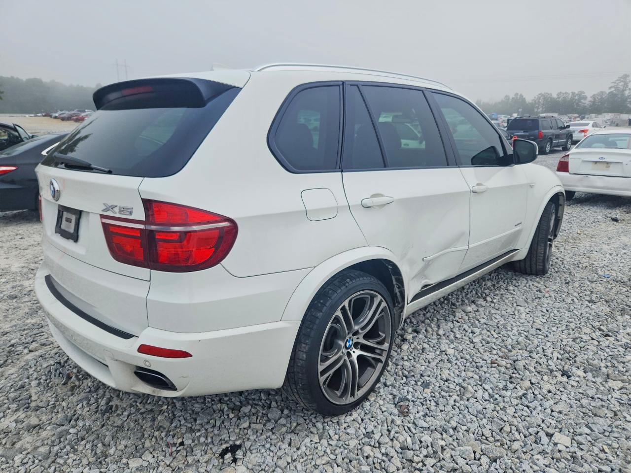 2013 BMW X5 XDRIVE50I — снимка 3