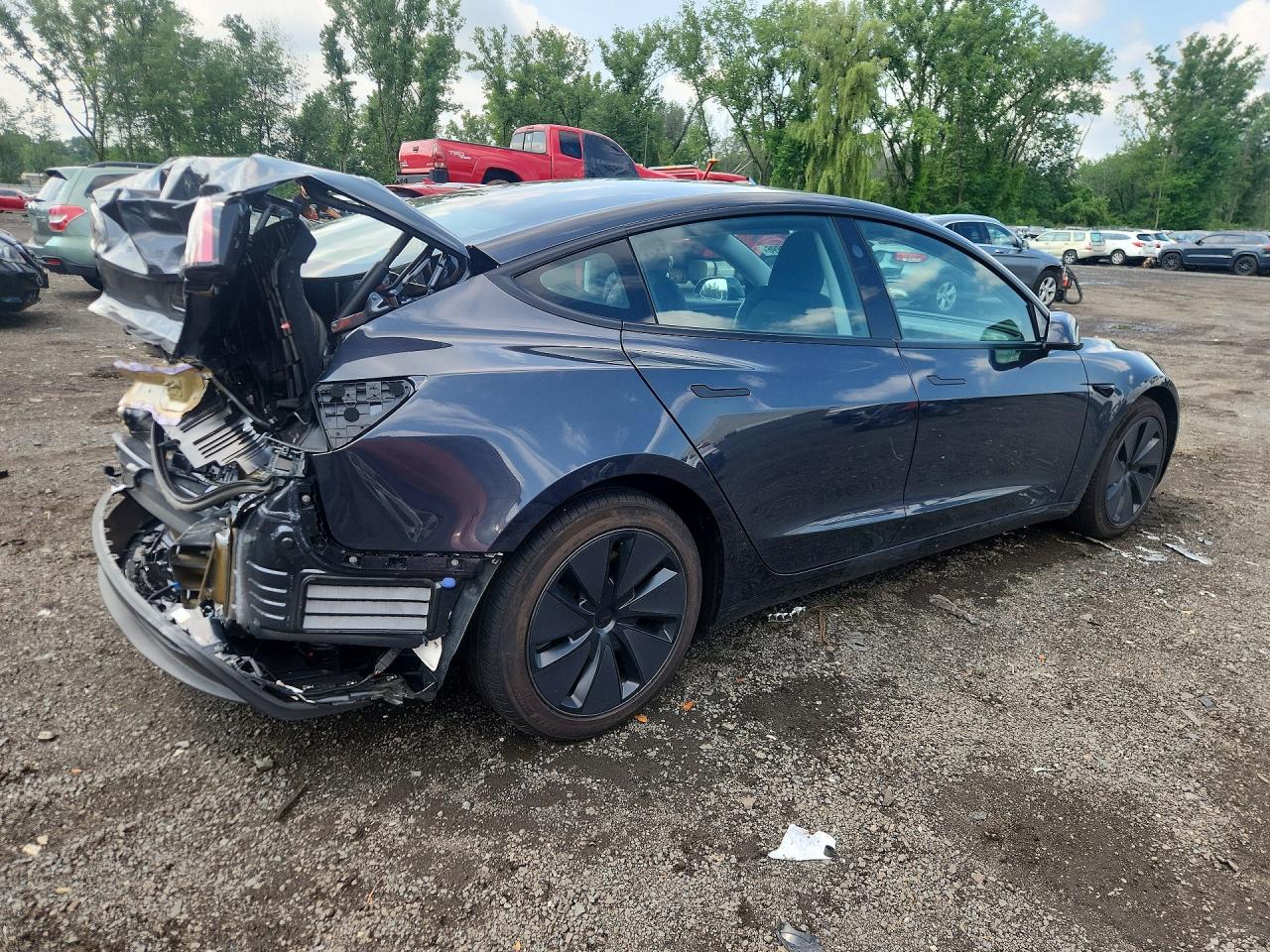 2026 TESLA MODEL 3 — снимка 3