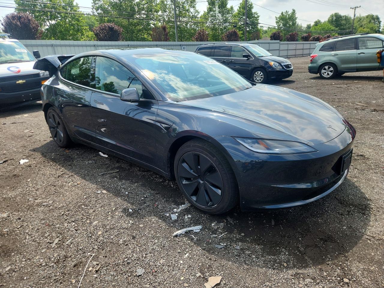 2026 TESLA MODEL 3 — снимка 4