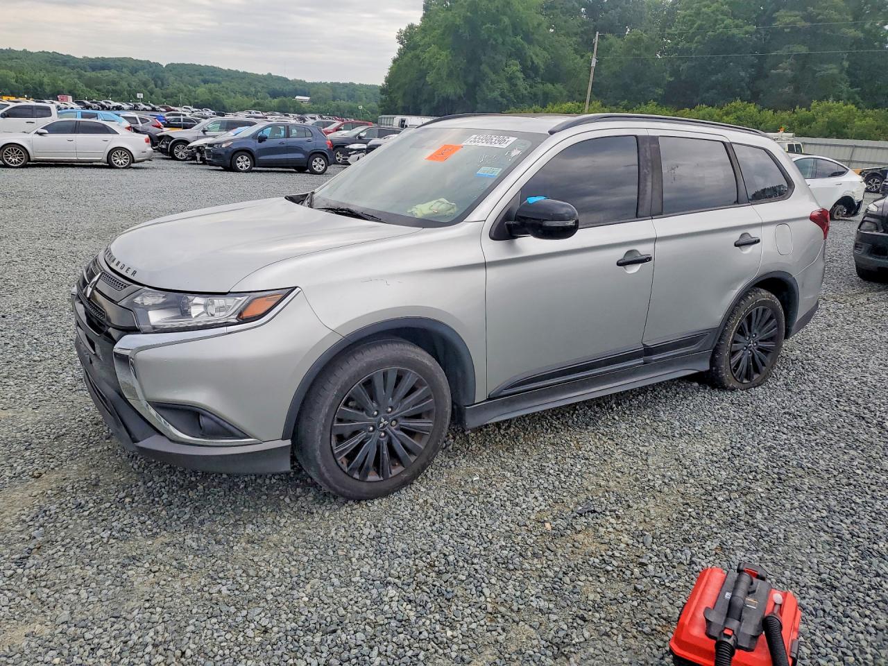 2020 MITSUBISHI OUTLANDER SE