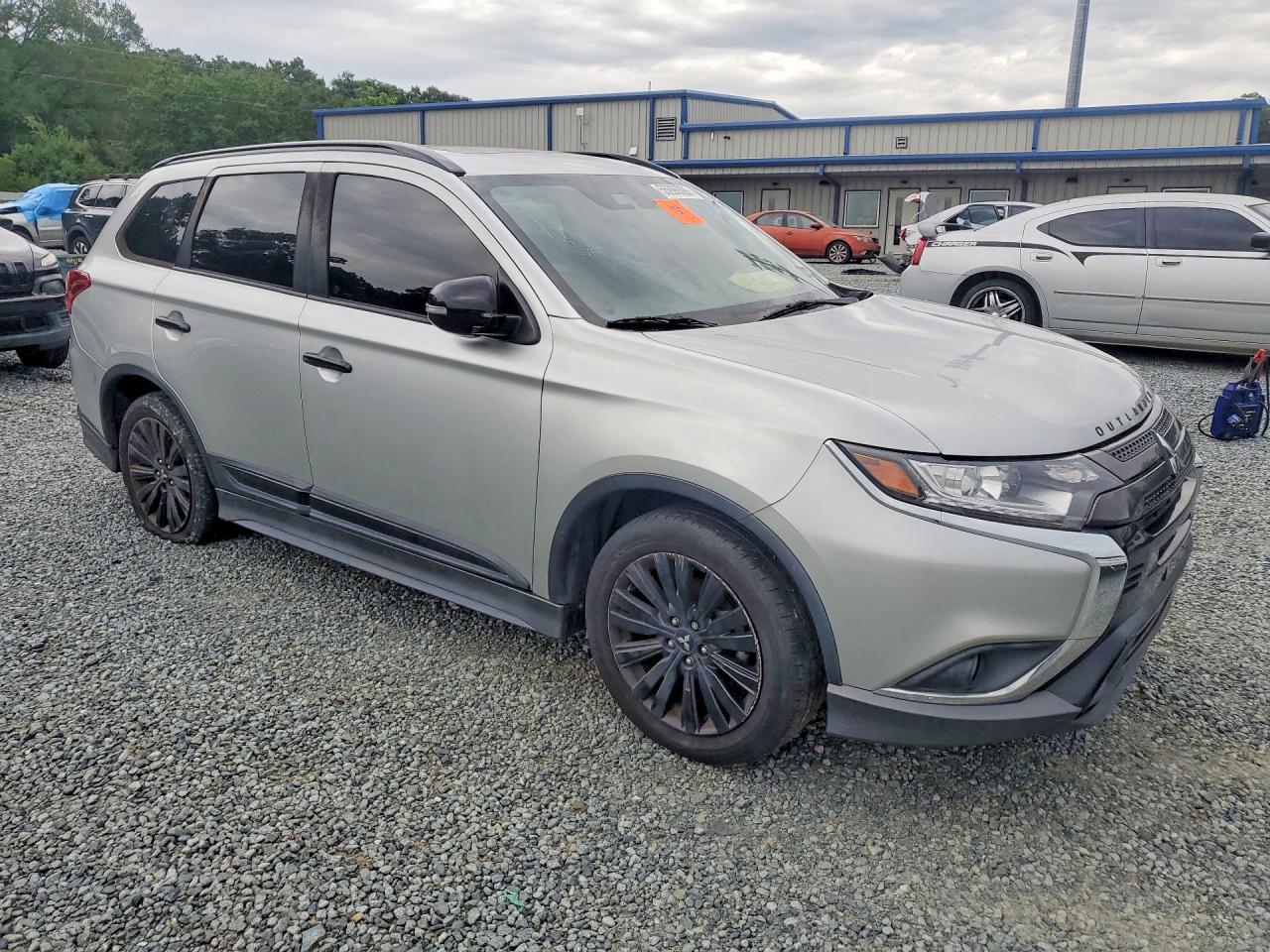 2020 MITSUBISHI OUTLANDER SE — снимка 4