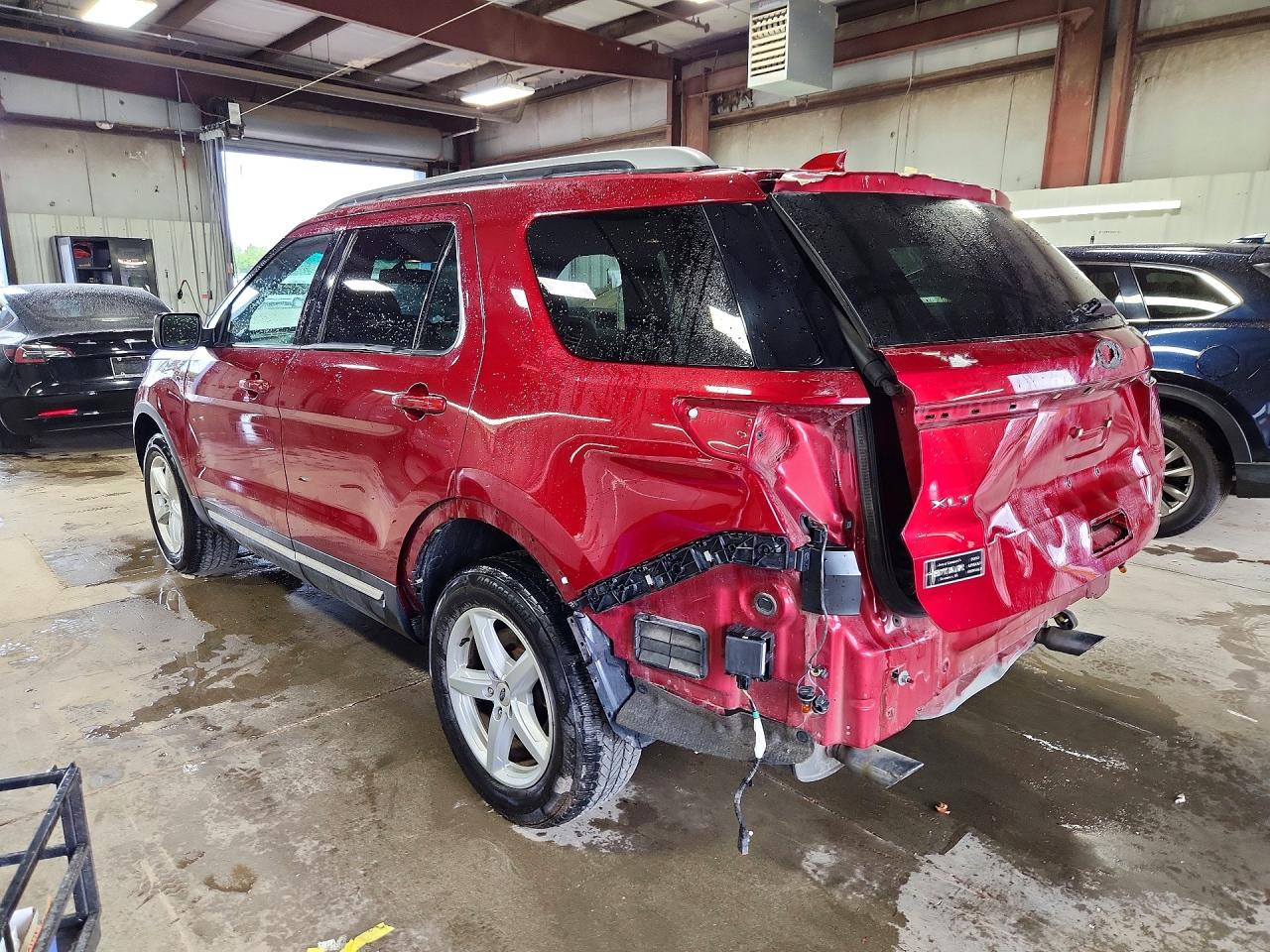 2017 FORD EXPLORER XLT — снимка 2