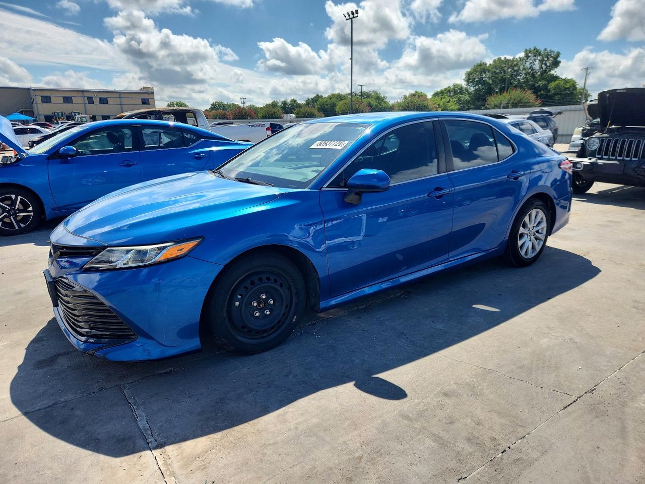 2019 TOYOTA CAMRY LE