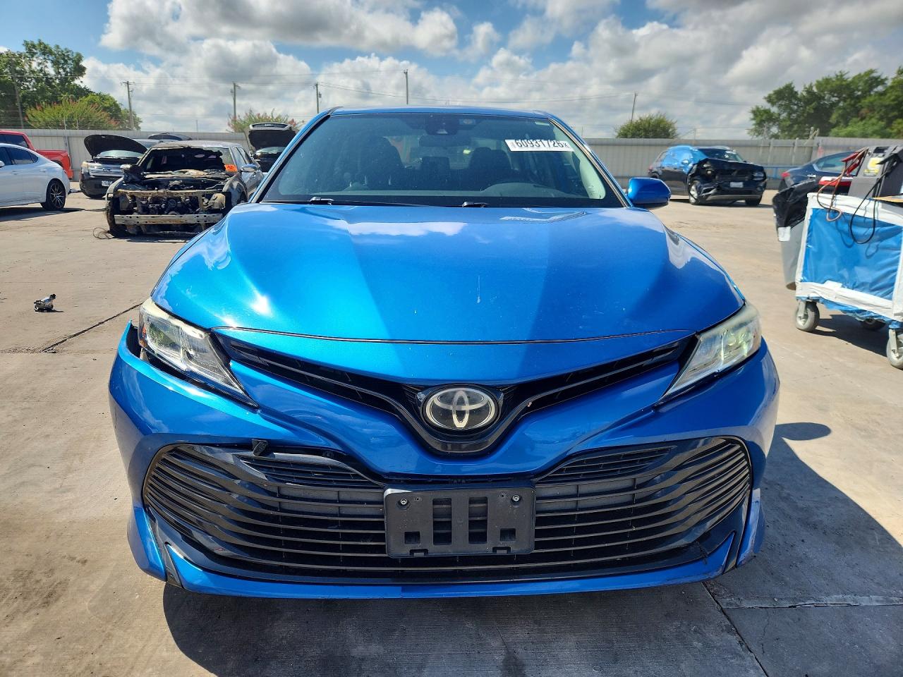 2019 TOYOTA CAMRY LE — снимка 5