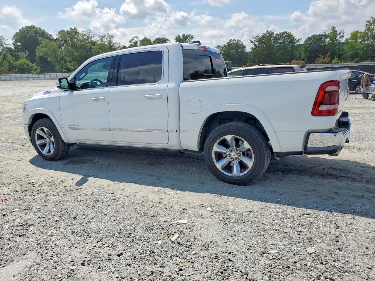 2020 RAM 1500 LIMITED — снимка 2