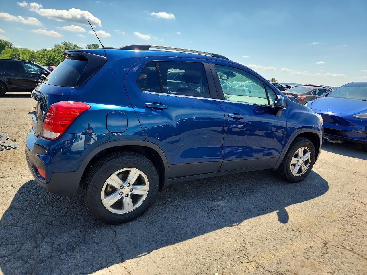 2019 CHEVROLET TRAX 1LT — снимка 3