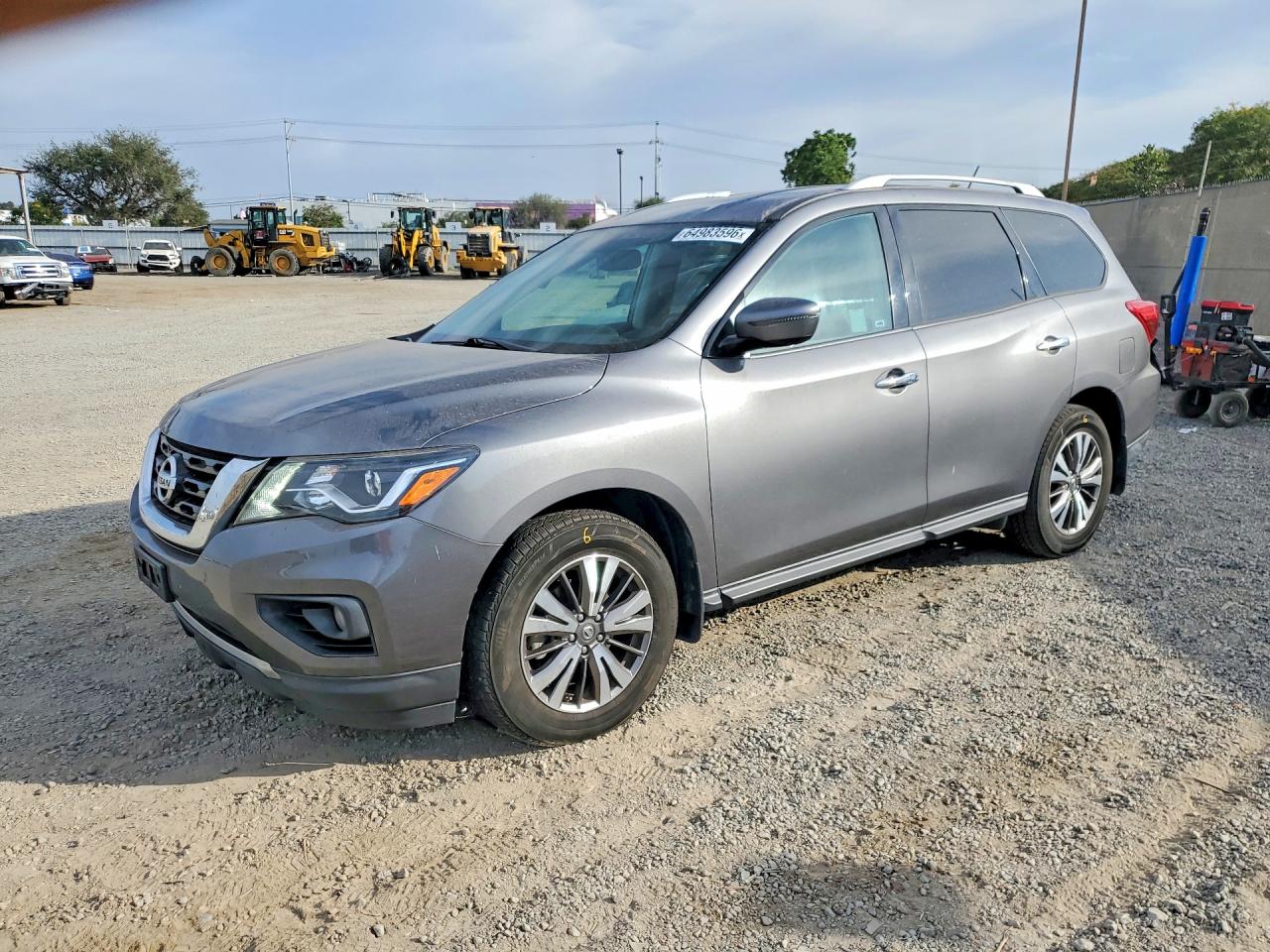 2017 NISSAN PATHFINDER SV