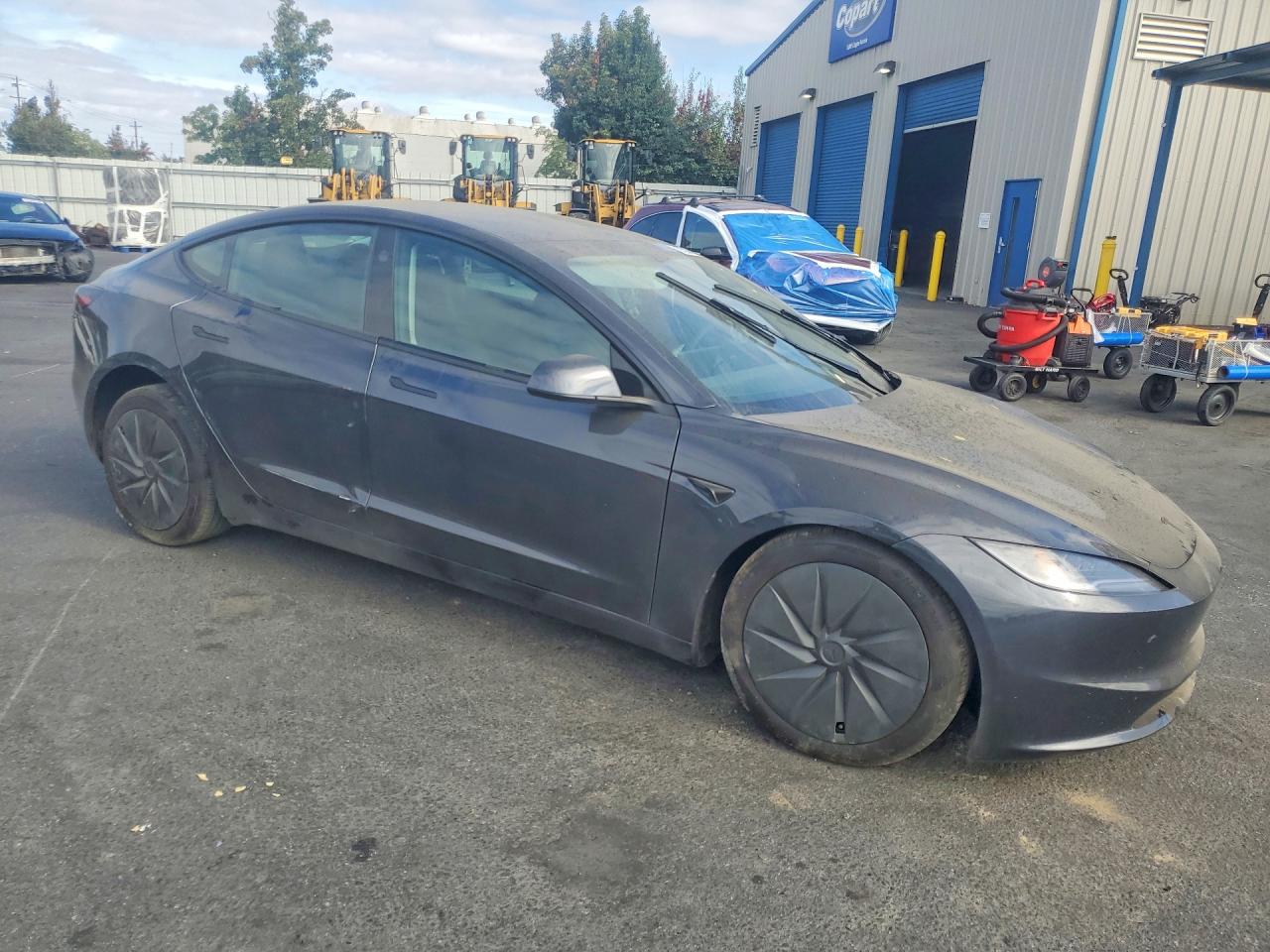 2026 TESLA MODEL 3 — снимка 4