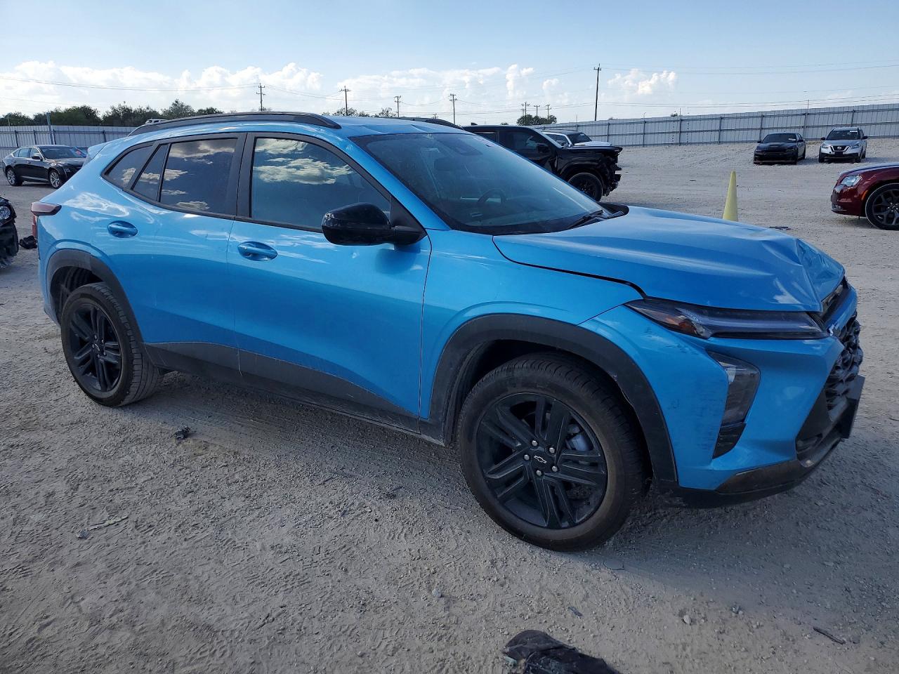 2025 CHEVROLET TRAX ACTIV — снимка 4