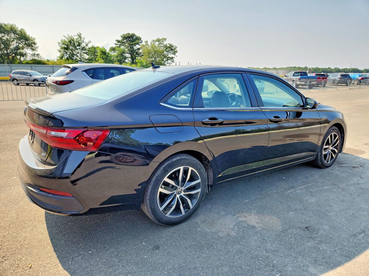 2025 VOLKSWAGEN JETTA SE — снимка 3