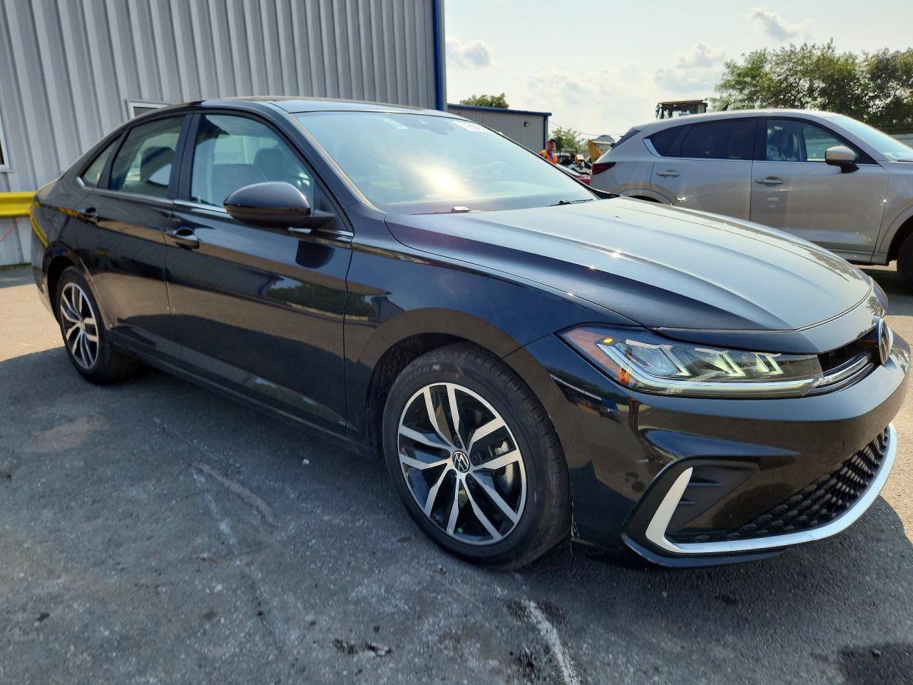 2025 VOLKSWAGEN JETTA SE — снимка 4