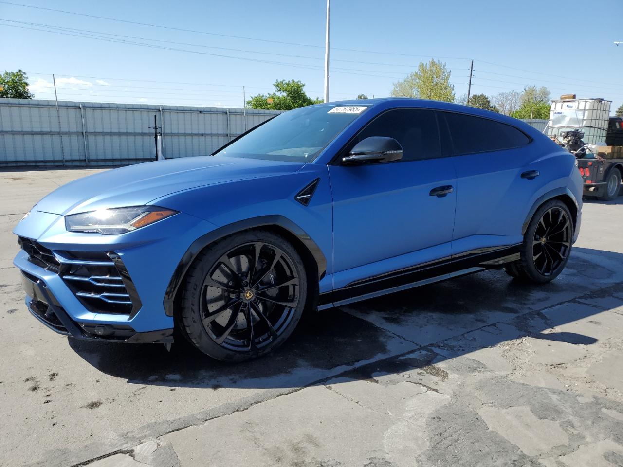 2020 LAMBORGHINI URUS