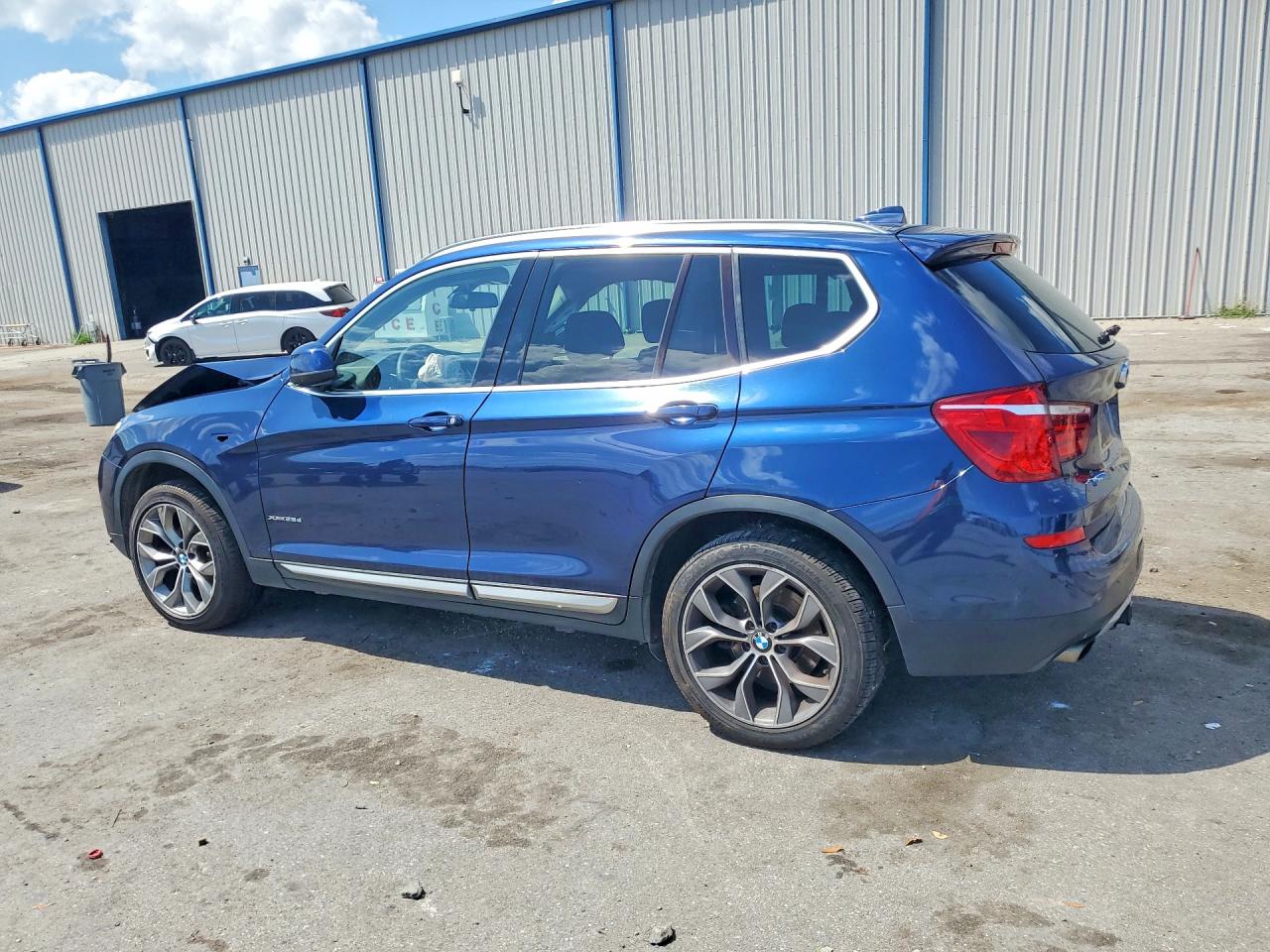 2015 BMW X3 XDRIVE28D — снимка 2