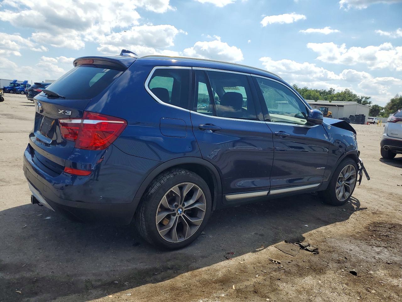 2015 BMW X3 XDRIVE28D — снимка 3