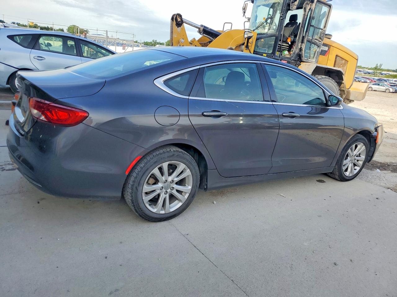 2017 CHRYSLER 200 LIMITED — снимка 3