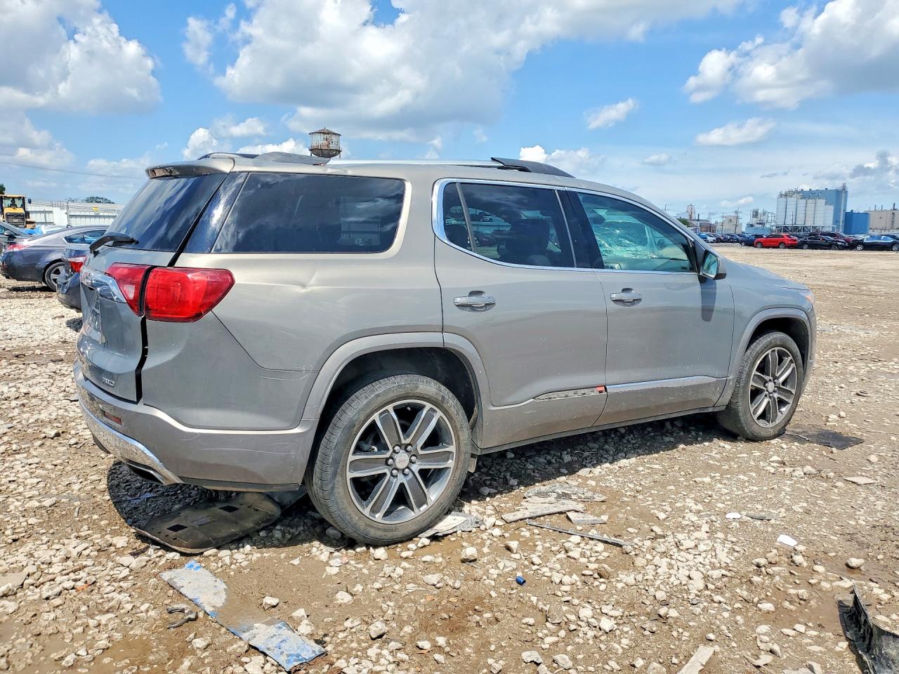 2019 GMC ACADIA DENALI — снимка 3