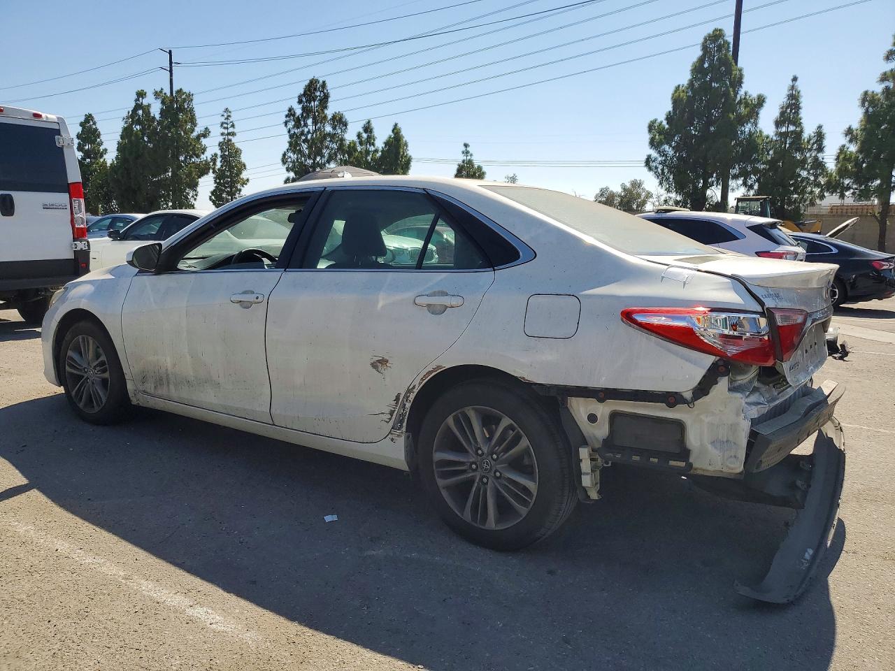 2015 TOYOTA CAMRY SE — снимка 2