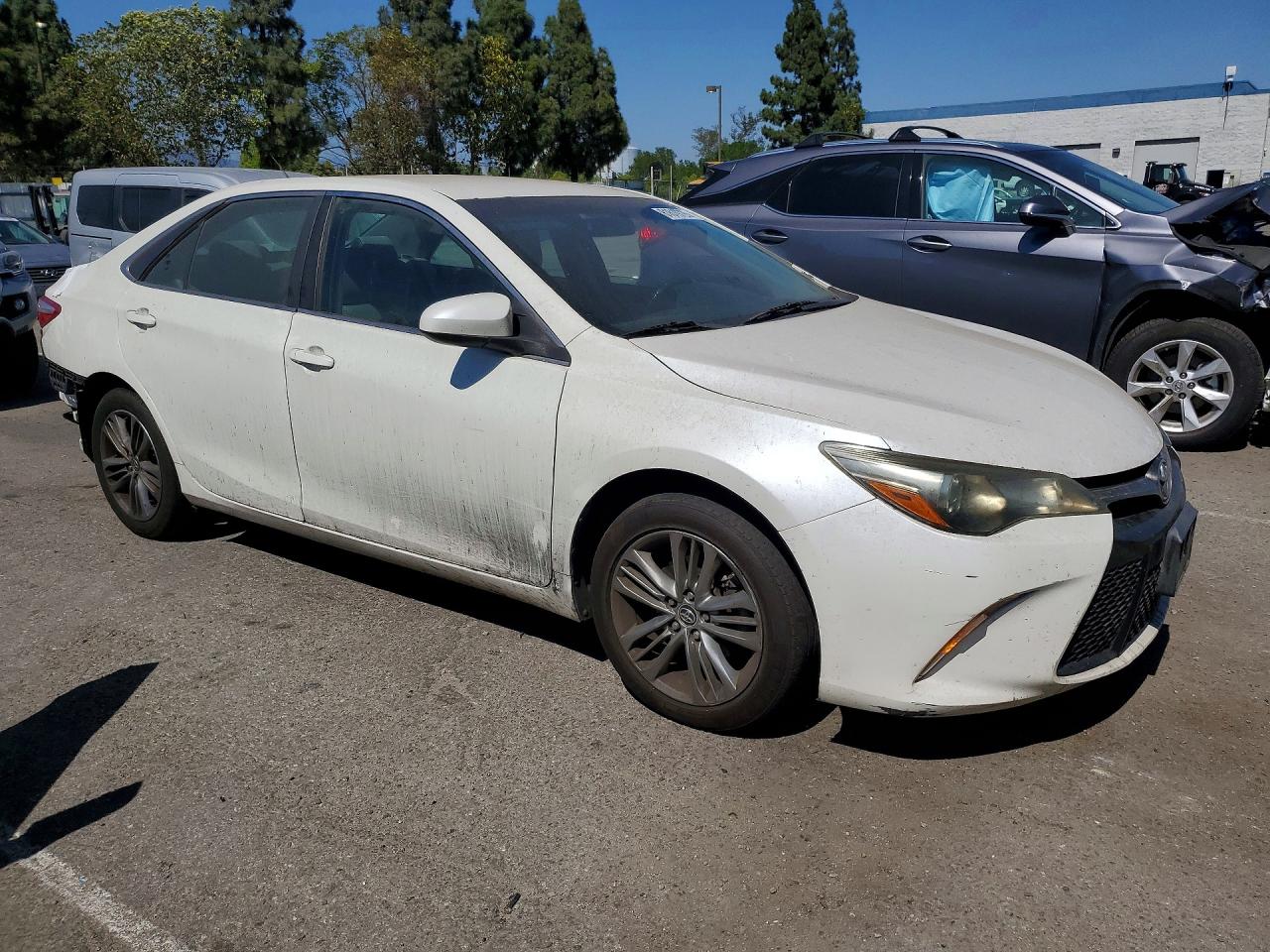 2015 TOYOTA CAMRY SE — снимка 4