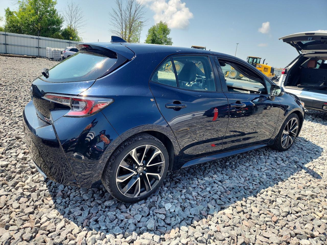 2019 TOYOTA COROLLA HATCHBACK XSE — снимка 3