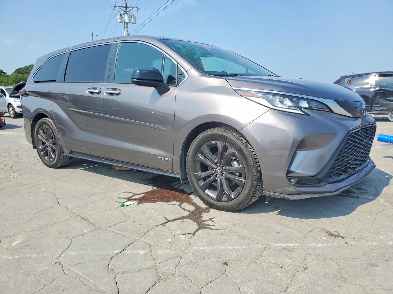 2021 TOYOTA SIENNA XSE — снимка 4