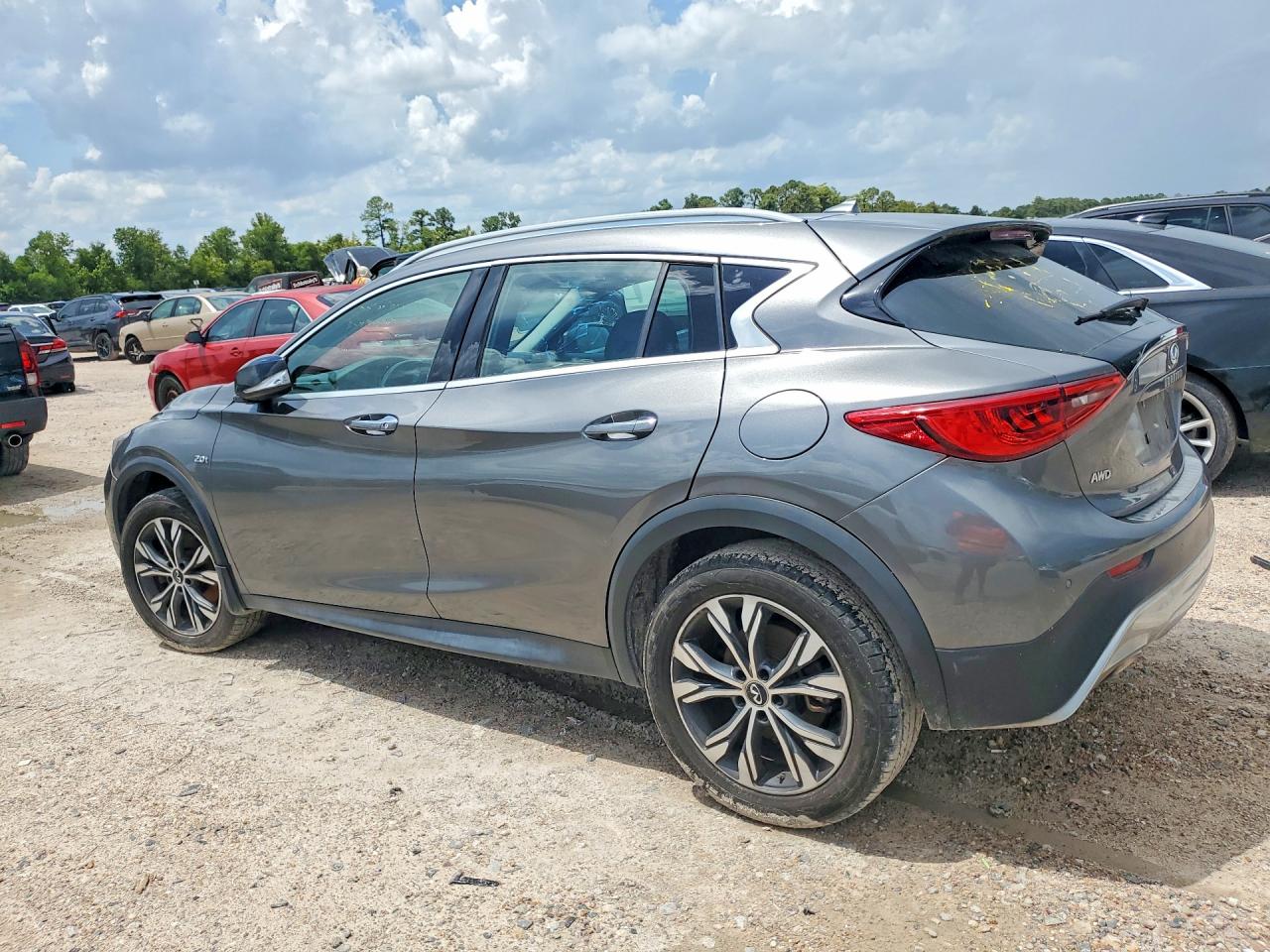 2018 INFINITI QX30 PREMIUM — снимка 2