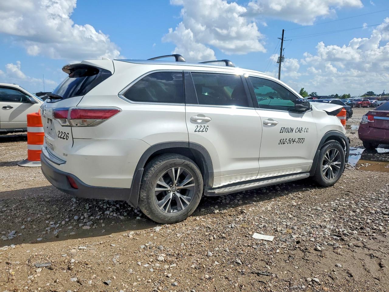 2016 TOYOTA HIGHLANDER XLE — снимка 3