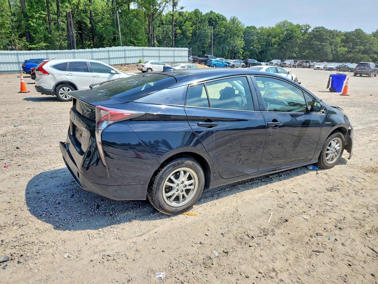 2016 TOYOTA PRIUS TWO — снимка 3