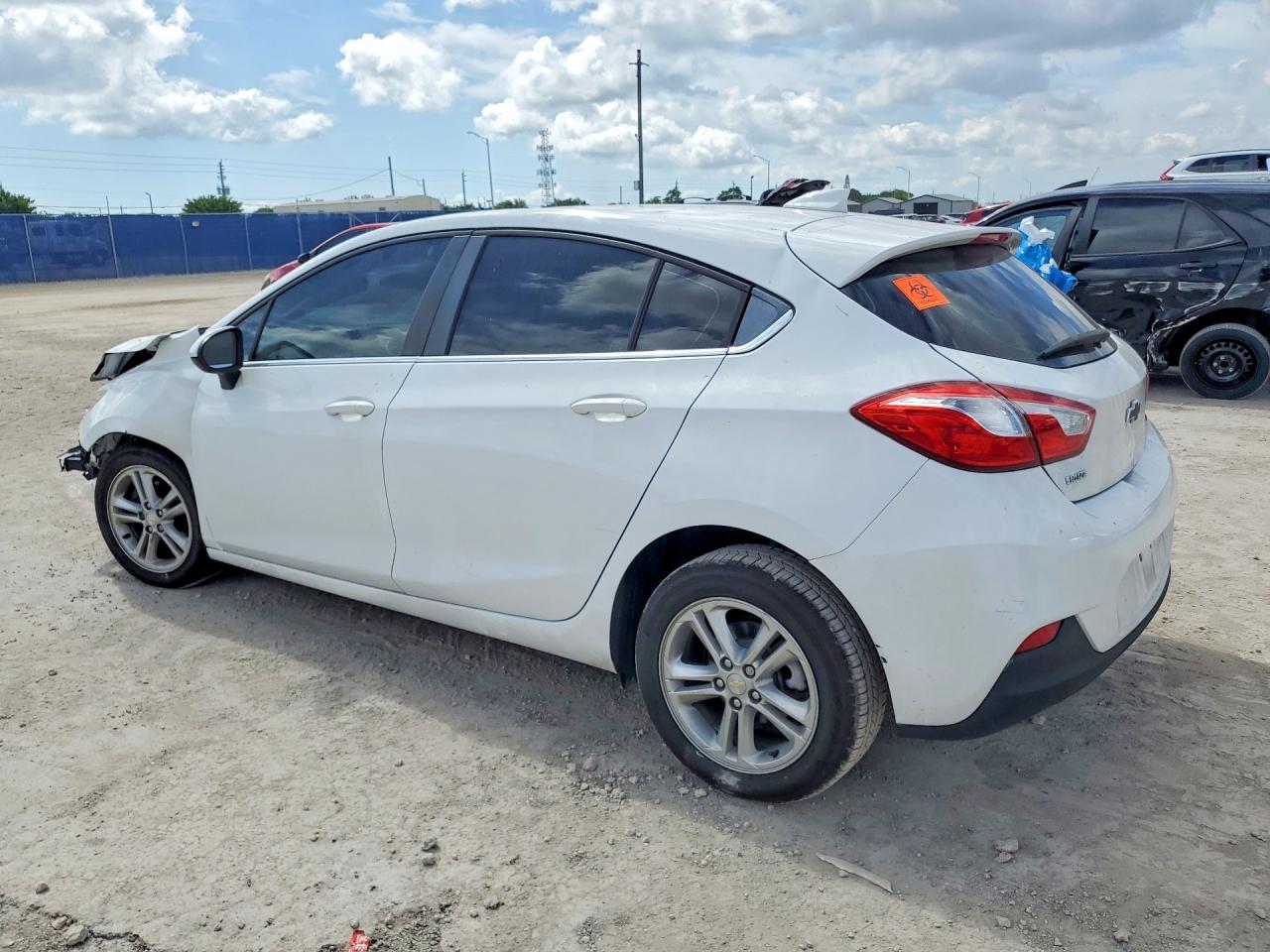 2018 CHEVROLET CRUZE LT — снимка 2
