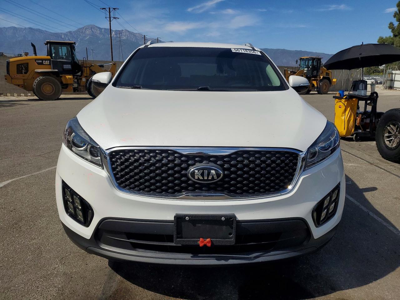 2016 KIA SORENTO LX — снимка 5