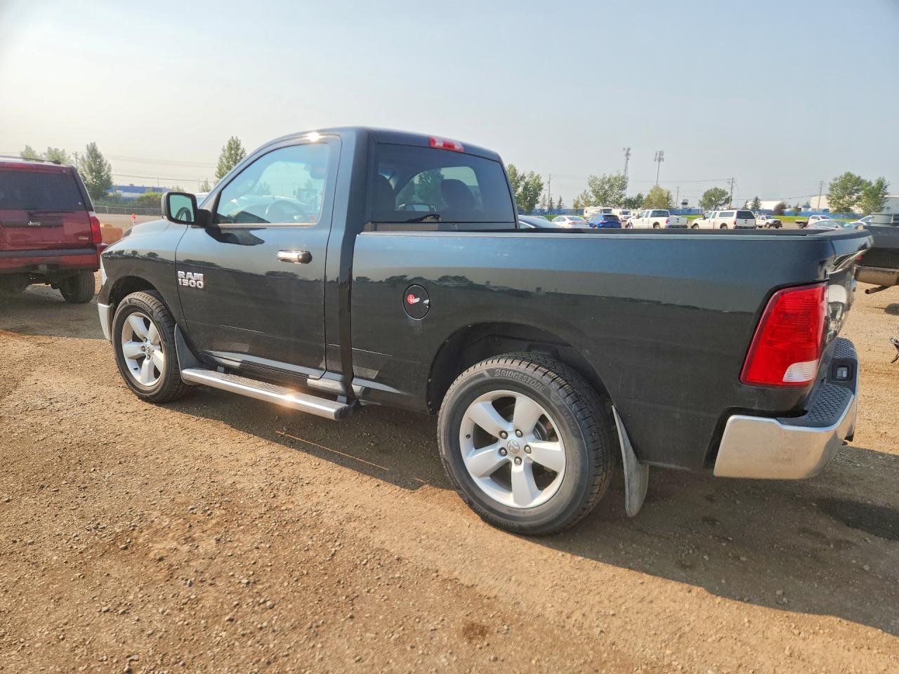 2017 RAM 1500 SLT — снимка 2