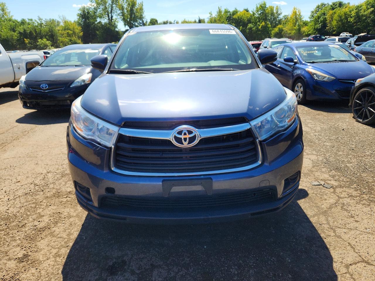 2015 TOYOTA HIGHLANDER LE — снимка 5