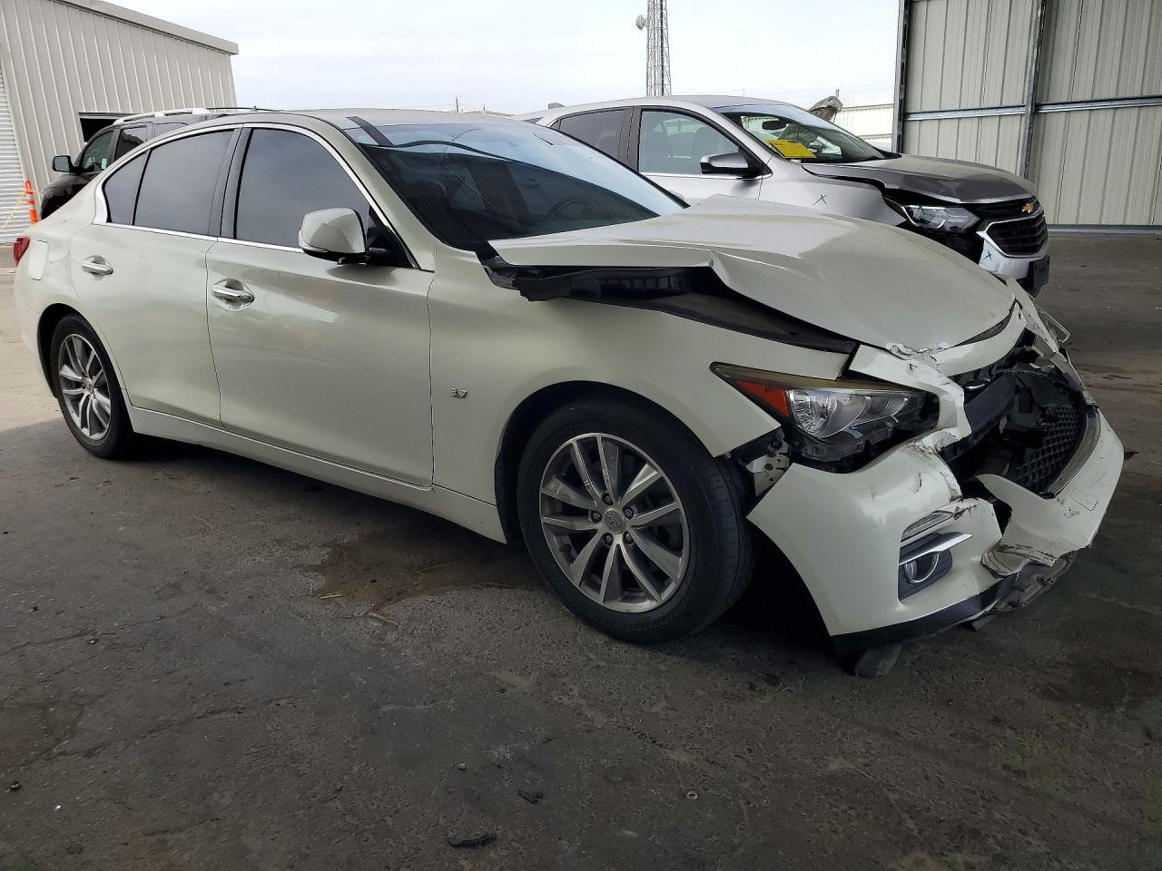 2015 INFINITI Q50 BASE — снимка 4