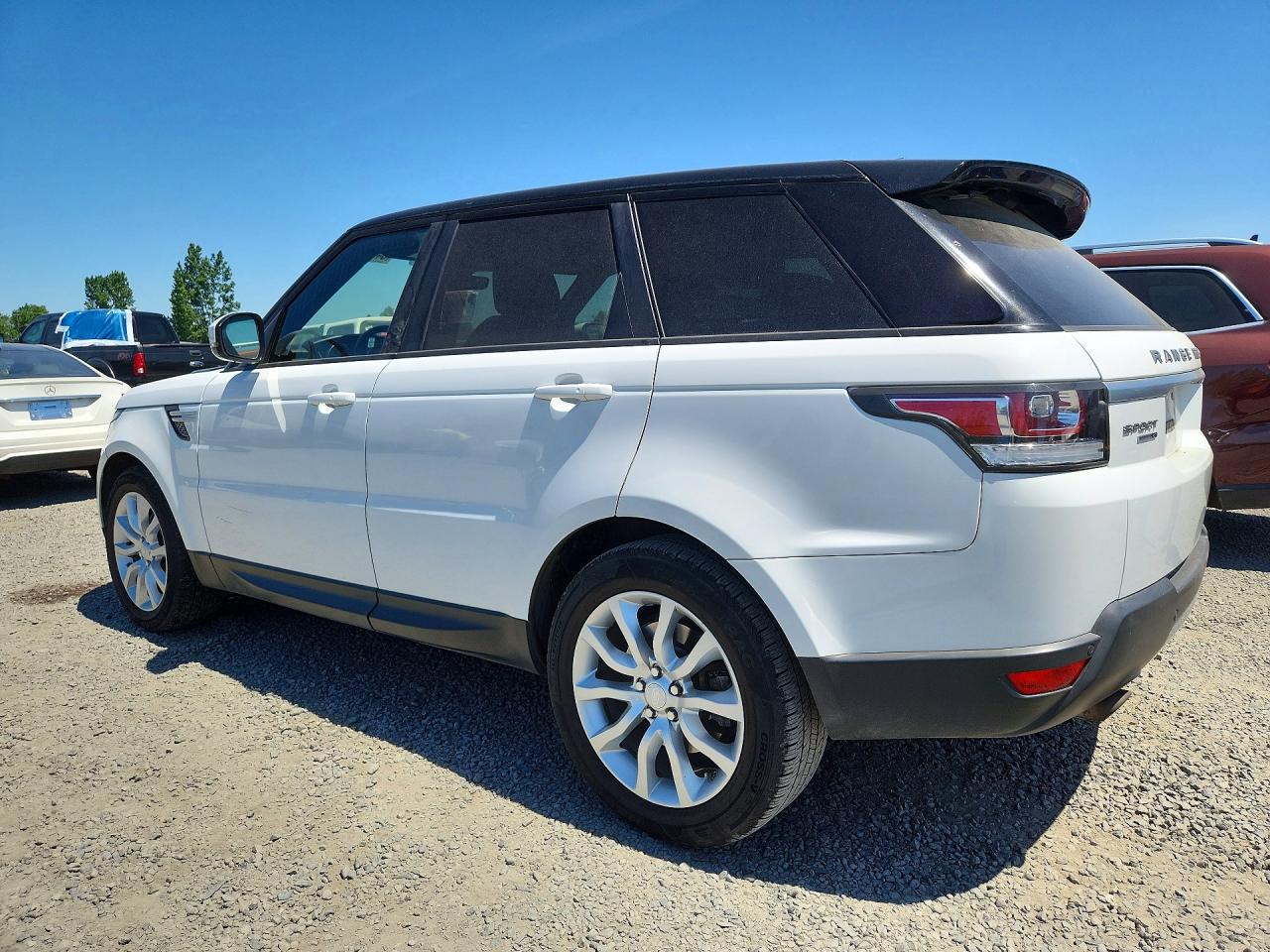 2017 LAND ROVER RANGE ROVER SPORT HSE — снимка 2