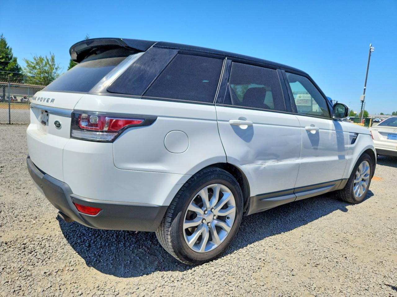2017 LAND ROVER RANGE ROVER SPORT HSE — снимка 3