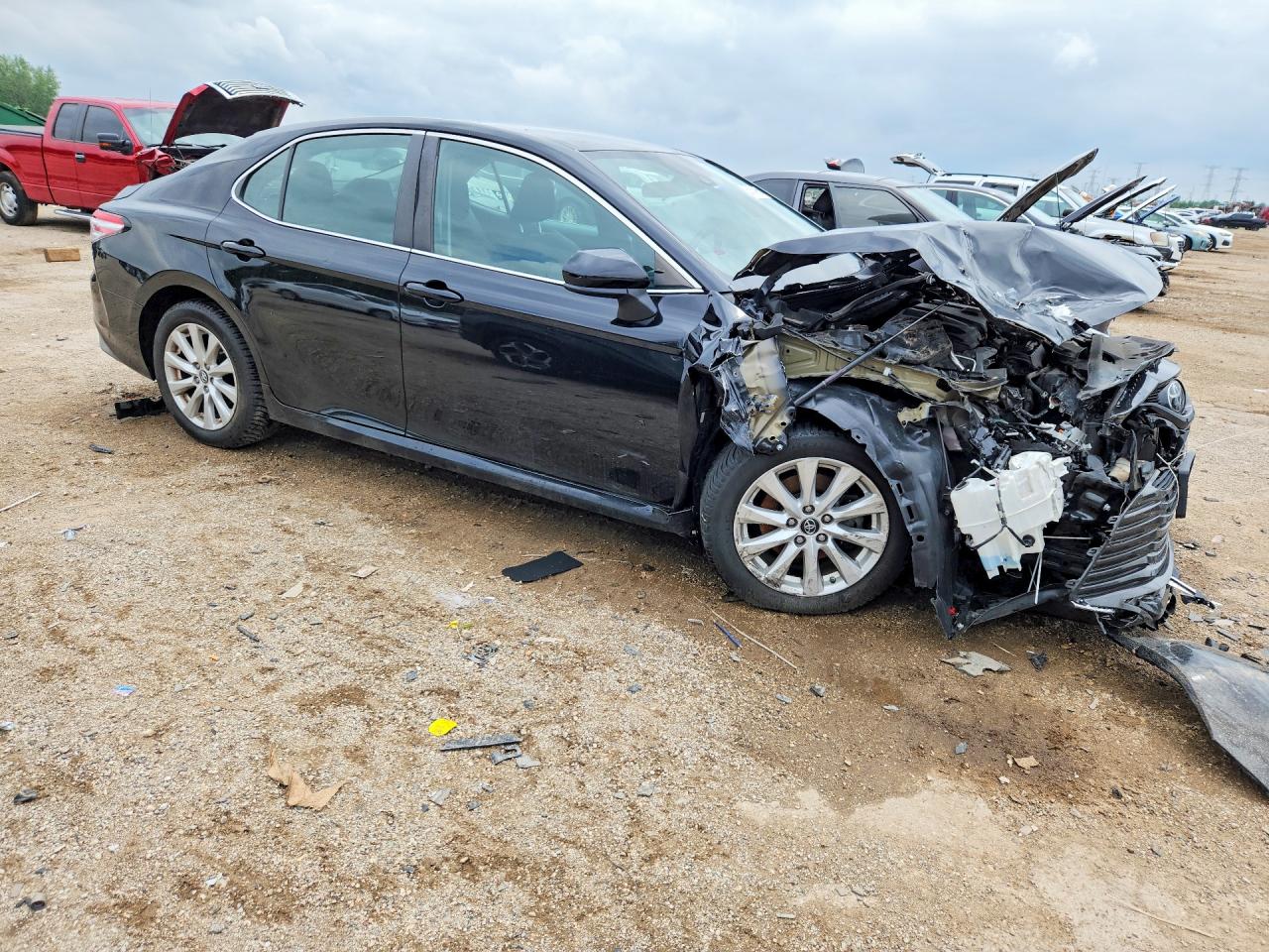 2019 TOYOTA CAMRY LE — снимка 4