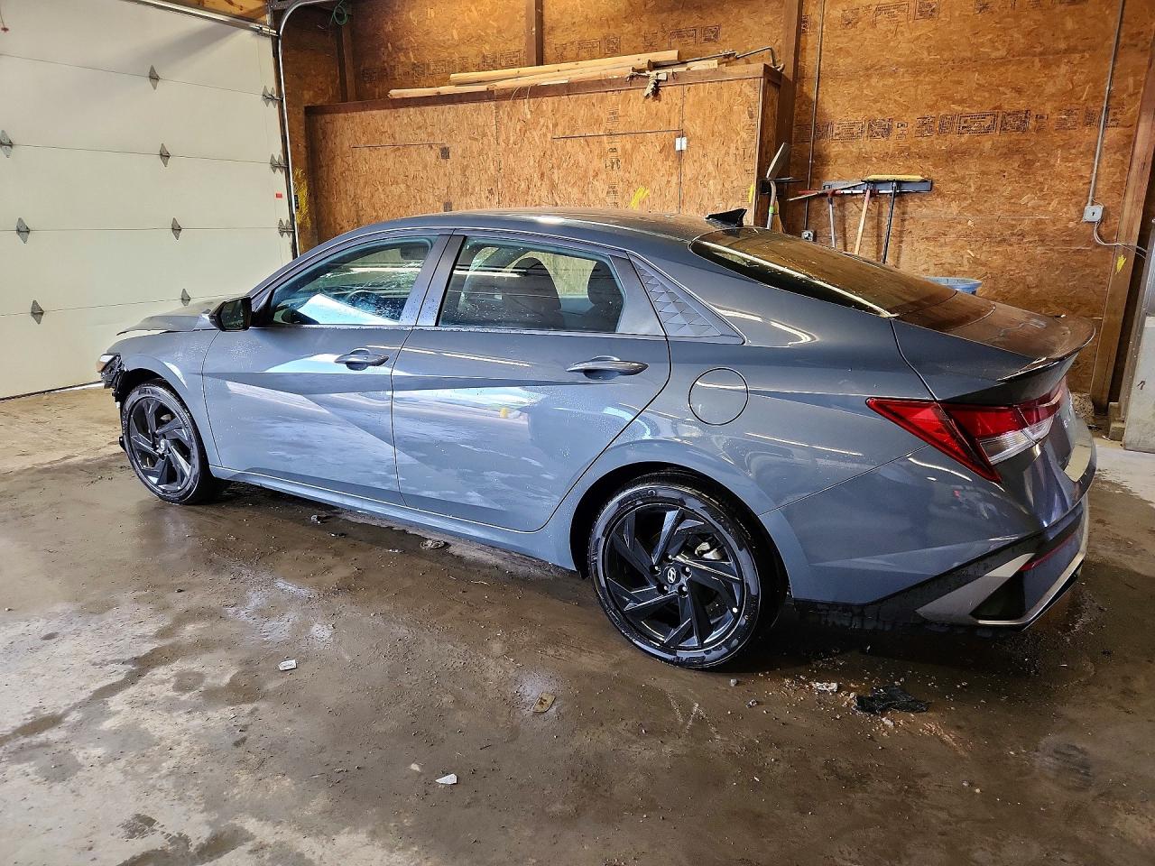2026 HYUNDAI ELANTRA SEL SPORT — снимка 2