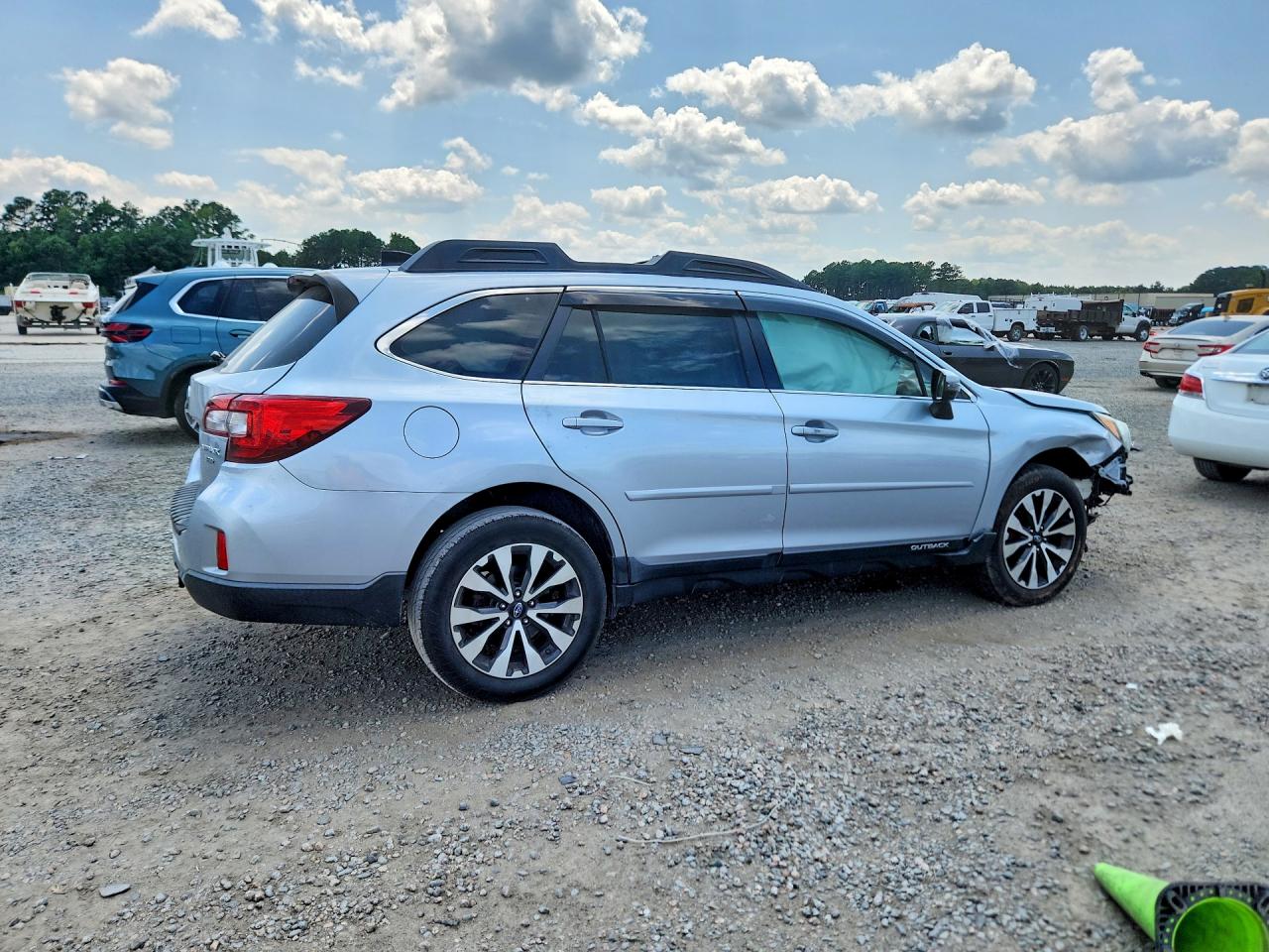 2016 SUBARU OUTBACK 3.6R LIMITED — снимка 3
