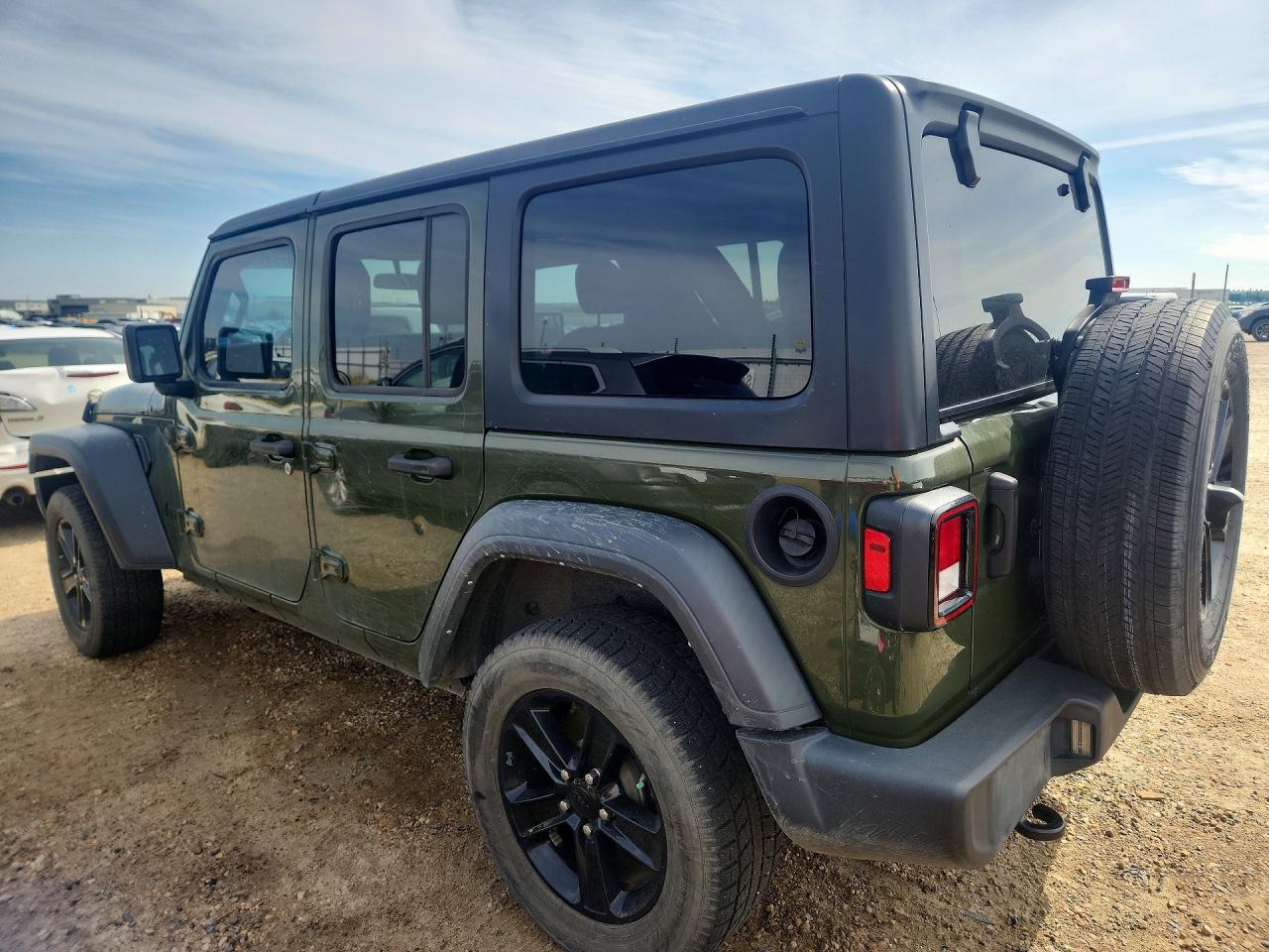 2021 JEEP WRANGLER UNLIMITED SAHARA — снимка 2