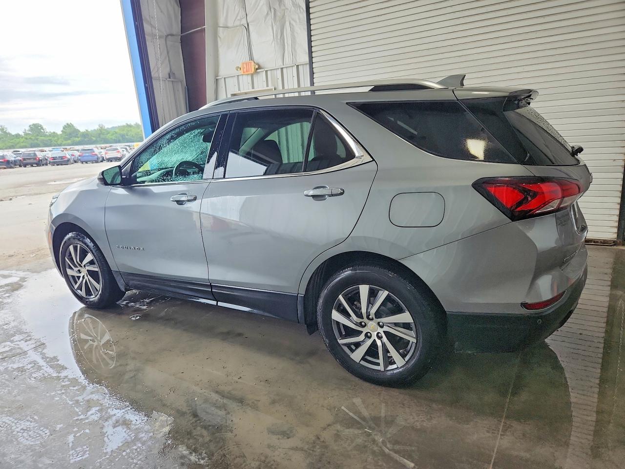 2023 CHEVROLET EQUINOX PREMIER — снимка 2