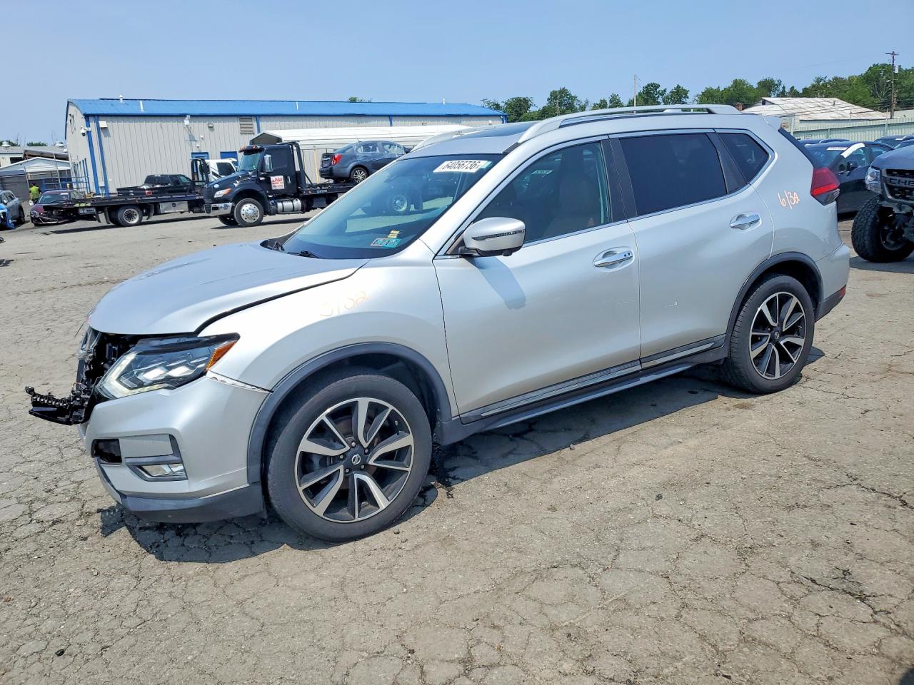 2017 NISSAN ROGUE SL