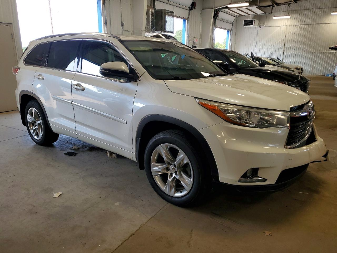 2015 TOYOTA HIGHLANDER LIMITED — снимка 4