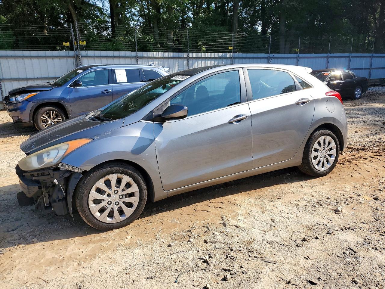 2016 HYUNDAI ELANTRA GT BASE