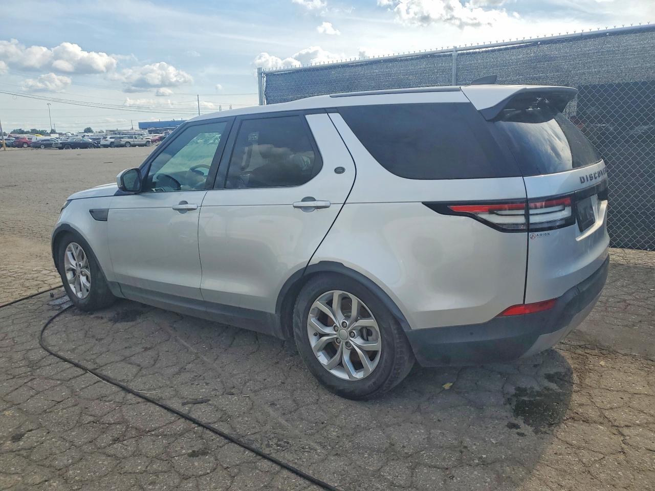 2019 LAND ROVER DISCOVERY SE — снимка 2