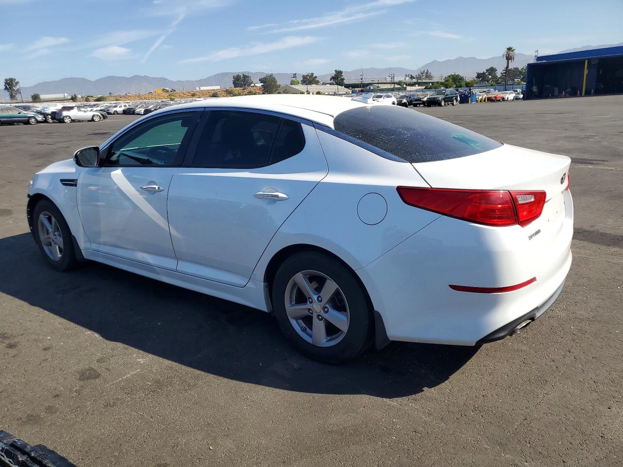 2015 KIA OPTIMA LX — снимка 2