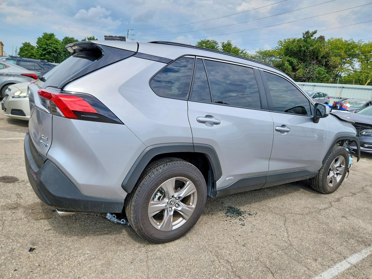 2024 TOYOTA RAV4 HYBRID XLE — снимка 3